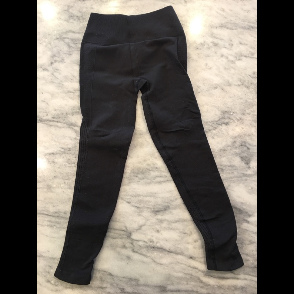 Lululemon seemless leggings size 6
